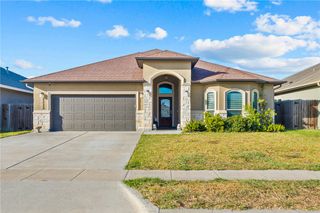 6822 Mets Ct, Corpus Christi, TX 78414