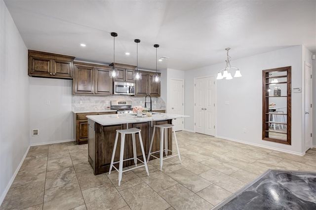 1423 NW 98th Street, Oklahoma City, OK 73114