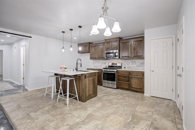 1423 NW 98th Street, Oklahoma City, OK 73114