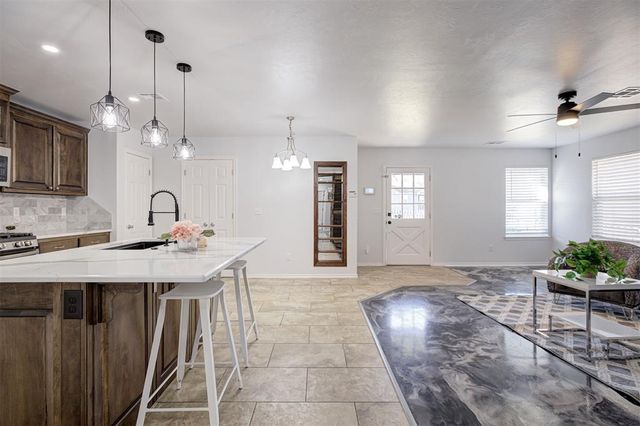 1423 NW 98th Street, Oklahoma City, OK 73114