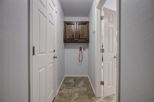 1423 NW 98th Street, Oklahoma City, OK 73114