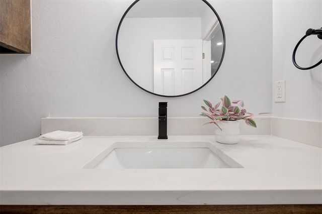 1423 NW 98th Street, Oklahoma City, OK 73114