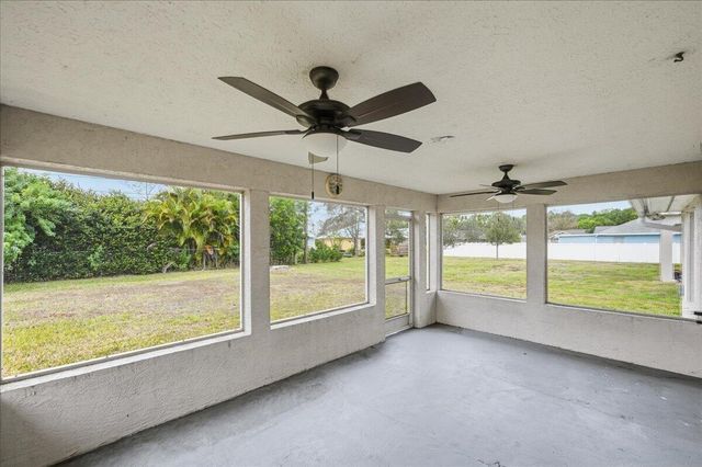 6927 Nw Hershy Circle, Port St. Lucie, Port St Lucie, FL 34953