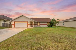 6927 Nw Hershy Circle, Port St. Lucie, Port St Lucie, FL 34953