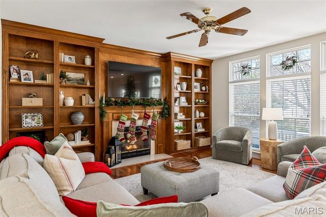 1056 Dougherty Lake Estates Drive, St Louis, MO 63122