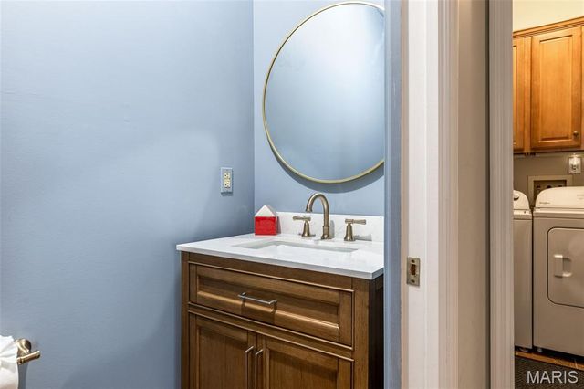 1056 Dougherty Lake Estates Drive, St Louis, MO 63122