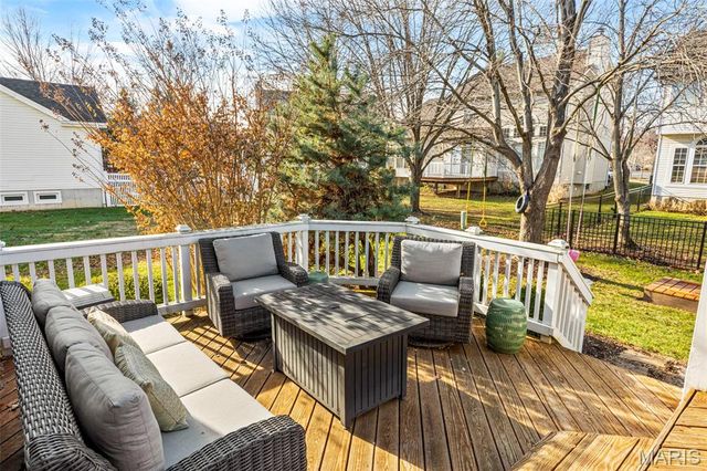 1056 Dougherty Lake Estates Drive, St Louis, MO 63122