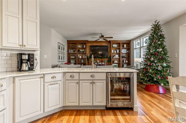 1056 Dougherty Lake Estates Drive, St Louis, MO 63122