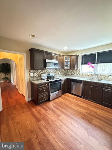 707 MENTOR AVE, Capitol Heights, MD 20743