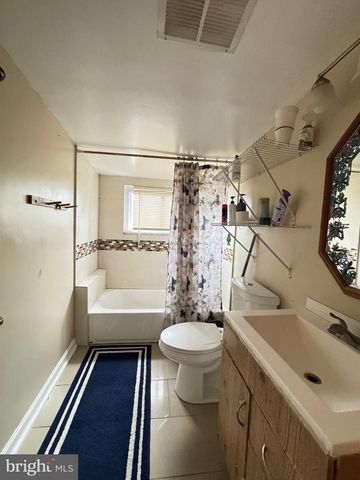 707 MENTOR AVE, Capitol Heights, MD 20743