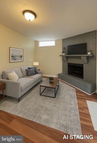 707 MENTOR AVE, Capitol Heights, MD 20743