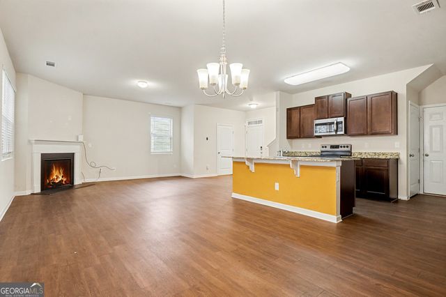 418 Lake Ridge Lane, Fairburn, GA 30213