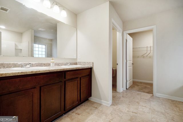 418 Lake Ridge Lane, Fairburn, GA 30213