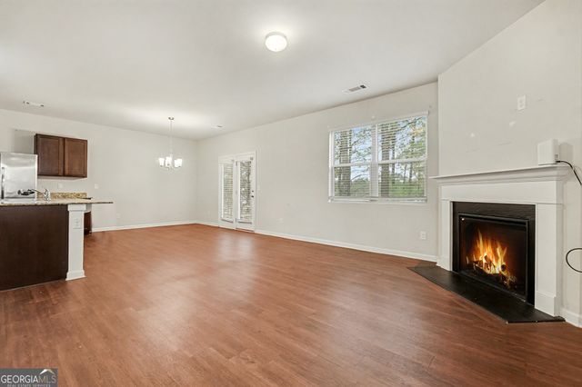 418 Lake Ridge Lane, Fairburn, GA 30213