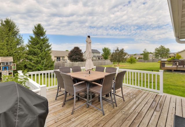 2912 SE Diamond Drive, Grimes, IA 50111