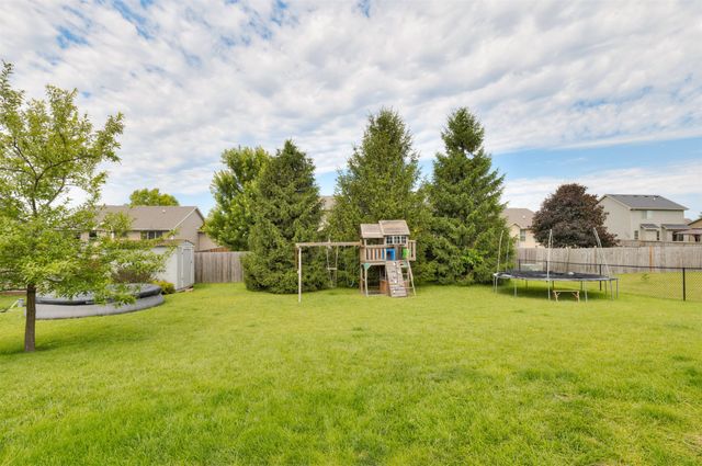 2912 SE Diamond Drive, Grimes, IA 50111