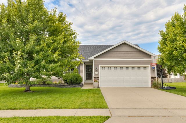 2912 SE Diamond Drive, Grimes, IA 50111