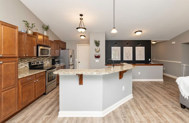 2912 SE Diamond Drive, Grimes, IA 50111