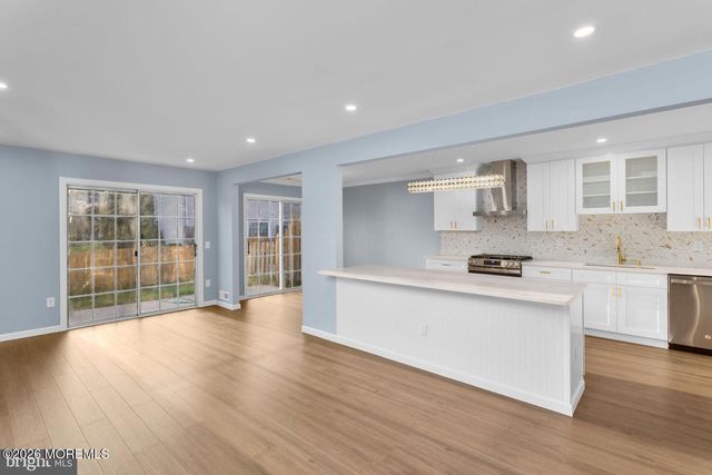 1 Sesame Drive, Lumberton, NJ 08048