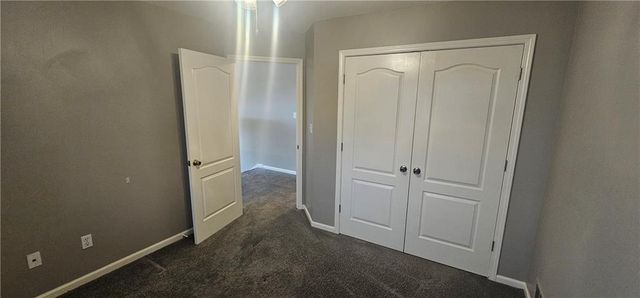 953 NW Birch Court, Grain Valley, MO 64029