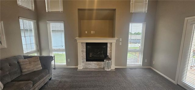 953 NW Birch Court, Grain Valley, MO 64029