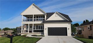 953 NW Birch Court, Grain Valley, MO 64029