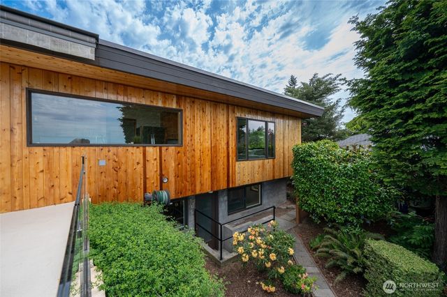 2806 SW 167 Place, Burien, WA 98166