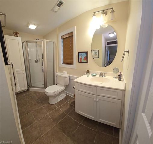 1984 Horseshoe Road, Westfield, NC 27053
