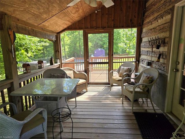 1984 Horseshoe Road, Westfield, NC 27053