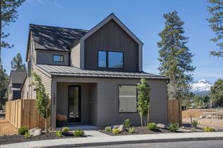 1011 W Linda Avenue 35, Sisters, OR 97759