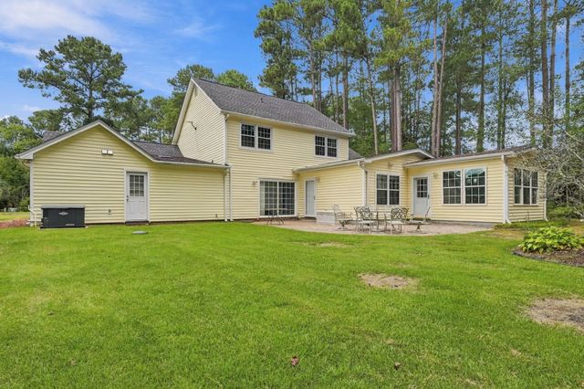 2612 Brick Dr., Longs, SC 29568
