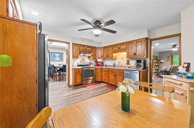 13619 Clementine Road, Smithville, MO 64089
