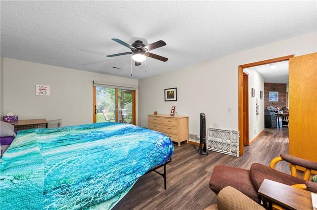 13619 Clementine Road, Smithville, MO 64089