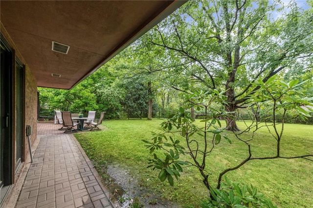 13619 Clementine Road, Smithville, MO 64089