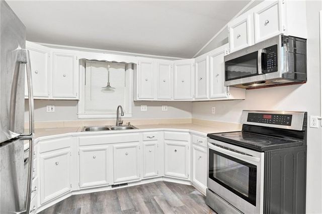 204 Meade Street, Liberty, MO 64068