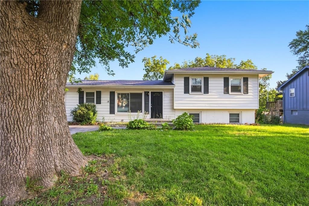 204 Meade Street, Liberty, MO 64068