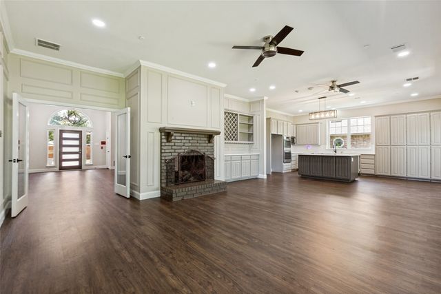 3001 Oak Springs Drive, Garland, TX 75044