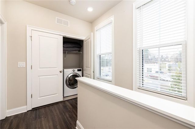 1815 La Dawn Lane NW, Atlanta, GA 30318