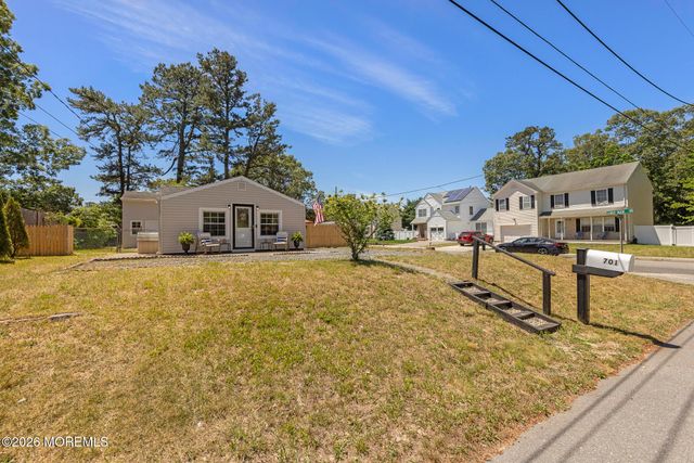 701 Buena Vista Road, Forked River, NJ 08731