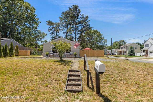 701 Buena Vista Road, Forked River, NJ 08731