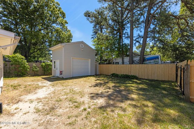 701 Buena Vista Road, Forked River, NJ 08731
