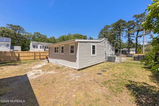701 Buena Vista Road, Forked River, NJ 08731