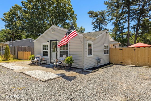701 Buena Vista Road, Forked River, NJ 08731