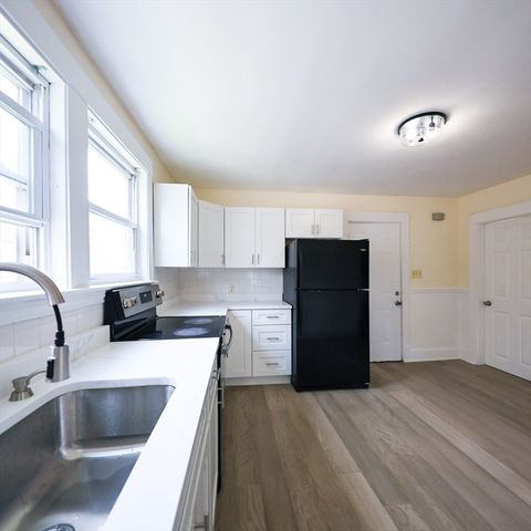 103 Memorial Park Ave 1, Lynn, MA 01902