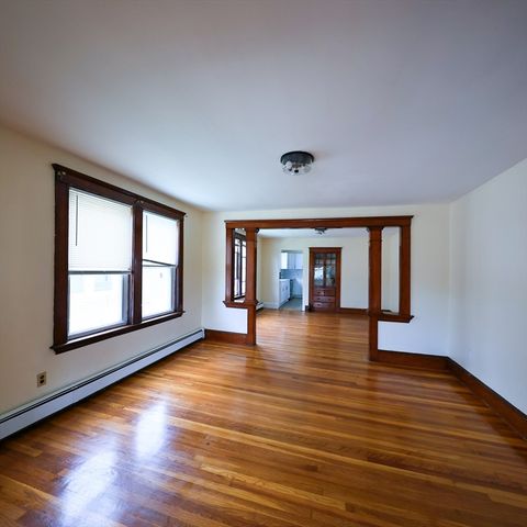 103 Memorial Park Ave 1, Lynn, MA 01902