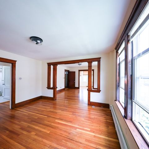 103 Memorial Park Ave 1, Lynn, MA 01902