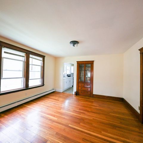 103 Memorial Park Ave 1, Lynn, MA 01902