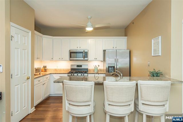 25 Allister Court 601, Lincoln Park Borough, NJ 07035