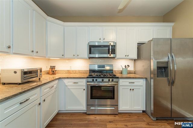 25 Allister Court 601, Lincoln Park Borough, NJ 07035