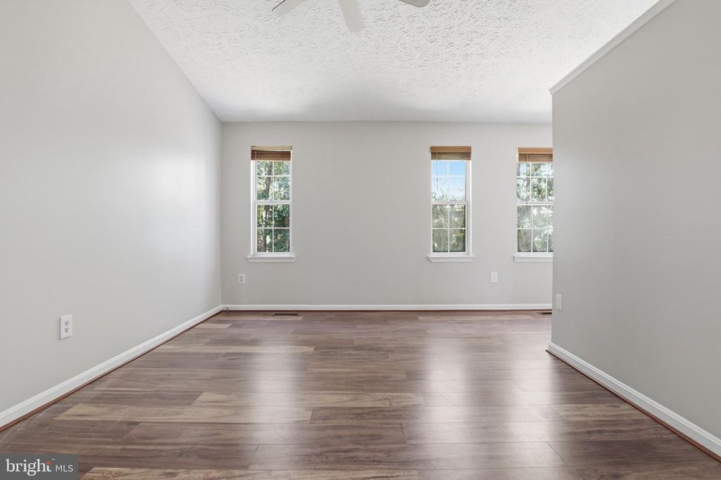 Image 13 of property listing at 7718 ORA CT, Greenbelt, MD 20770